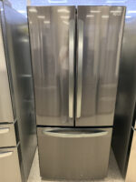22 cu. ft. French Door Refrigerator - Image 2